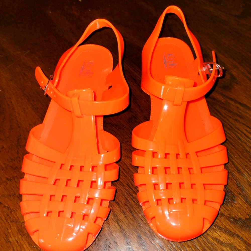 Kali Angel Low Retro Jelly rubber Buckle Closure Sandals Women's